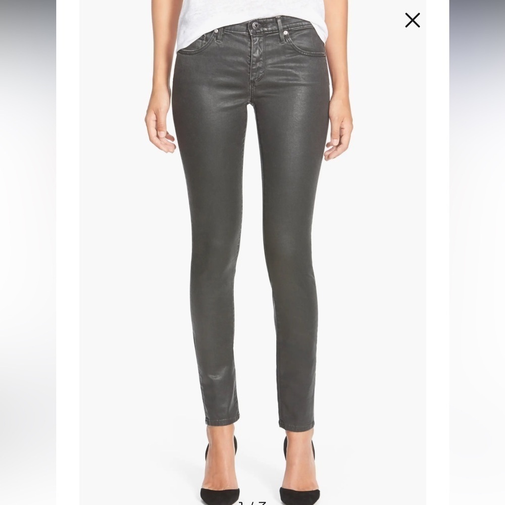 AG skinny ankle. Size 25